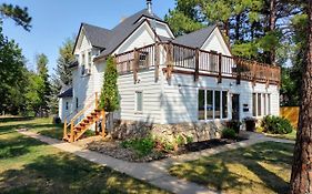 Spearfish Cottages